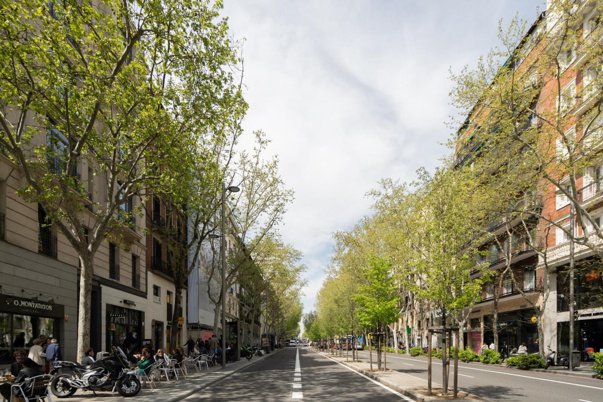 Apartamento En Plaza De Espana Alquiler Temporal Madrid Esterno foto